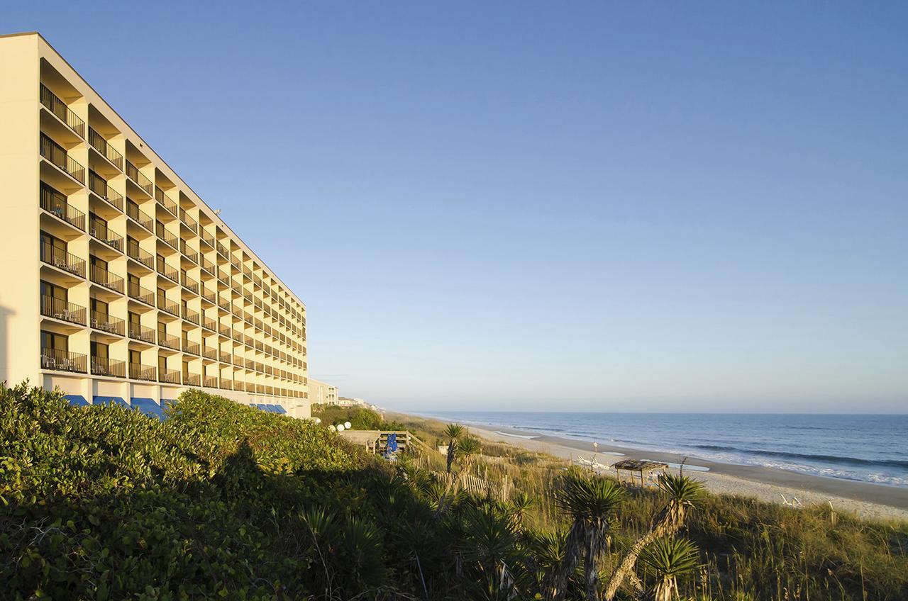 Crystal Coast Oceanfront Hotel Pine Knoll Shores Buitenkant foto
